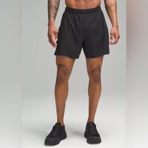 Men’s Lululemon Surge 6” shorts XL